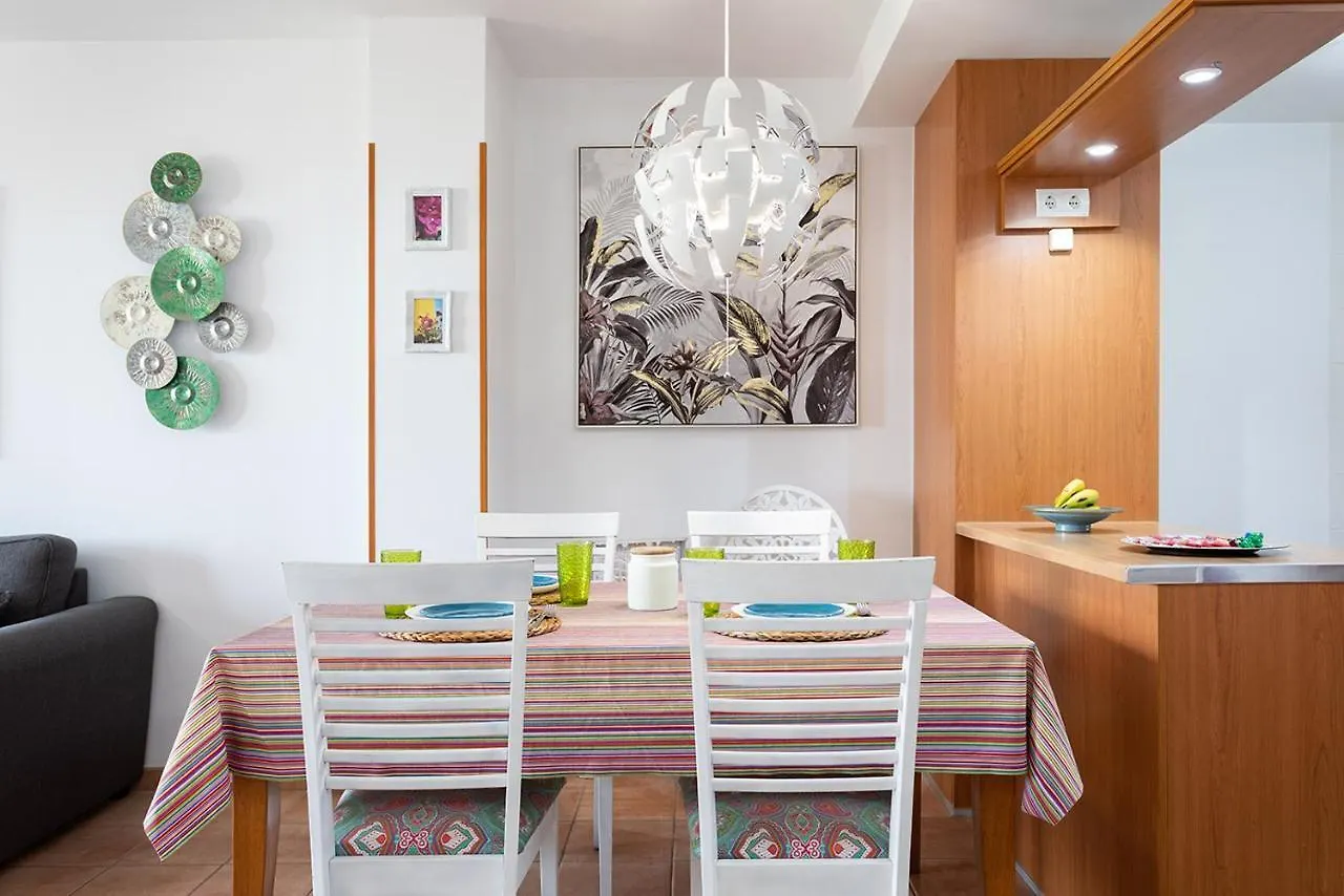 Apartament 112 Sea View Paraiso II by SUNKEYRENTS Costa Adeje  Hiszpania